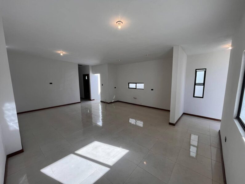 
								Francisco Dominguez | Casa en Venta full									