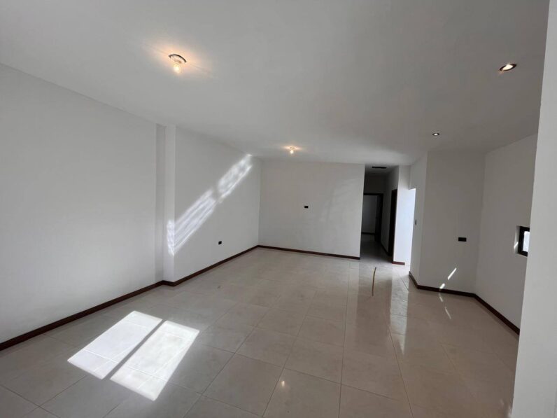 
								Francisco Dominguez | Casa en Venta full									